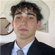 Ich spreche fließend Englisch und verfüge über die Deutschqualifikationen c1 und b2! Mein Englischlehrer für das Abitur hat mich sogar gebeten, Englisch als Muttersprache zu unterrichten